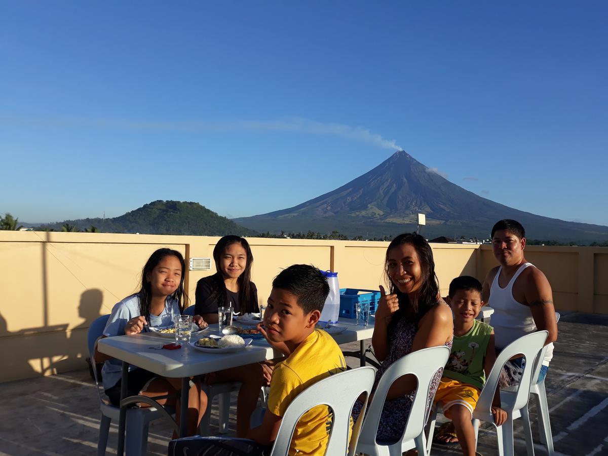 Jdl Residences Hostel Legazpi Eksteriør billede